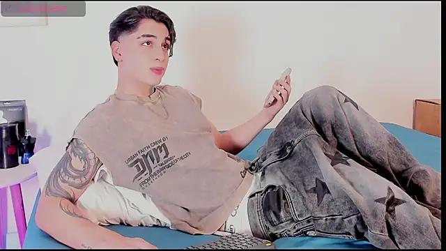 Thiago angel online show from 3, 5, 2026