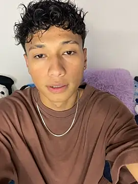 Snapshot of ETTE_MOON chatting on 9, 4, 2026 ETTE MOON online show from 9, 4, 2026