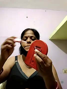 Snapshot of SEEMA_012 chatting on 21, 4, 2026 SEEMA 012 online show from 21, 4, 2026