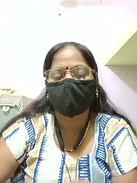 Snapshot of SEEMA_012 chatting on 29, 5, 2026 SEEMA 012 online show from 29, 5, 2026