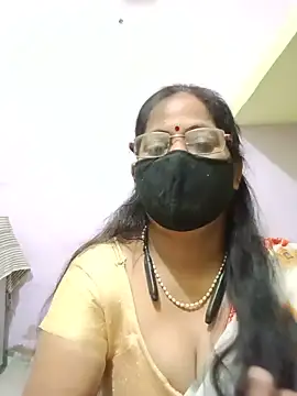 Snapshot of SEEMA_012 chatting on 19, 5, 2026 SEEMA 012 online show from 19, 5, 2026