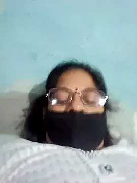 Snapshot of SEEMA_012 chatting on 13, 5, 2026 SEEMA 012 online show from 13, 5, 2026