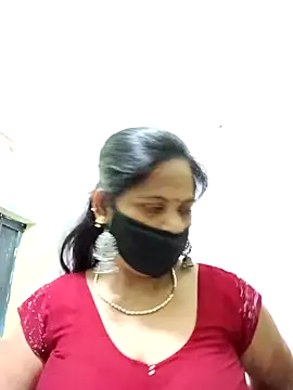 Snapshot of SEEMA_012 chatting on 28, 4, 2026 SEEMA 012 online show from 28, 4, 2026