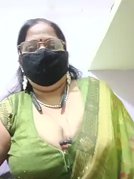 Snapshot of SEEMA_012 chatting on 22, 5, 2026 SEEMA 012 online show from 22, 5, 2026