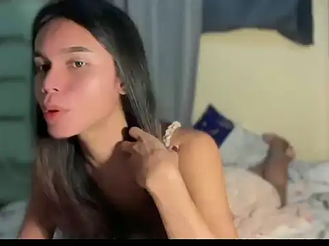 Snapshot of yourgirl_aliya02 chatting on 18, 5, 2026 yourgirl aliya02 online show from 18, 5, 2026