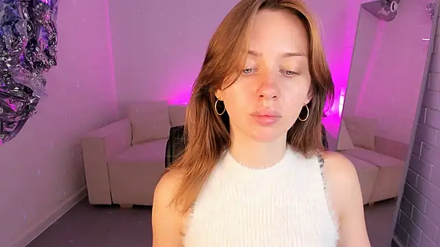 MeganClapp online show from 26, 5, 2026