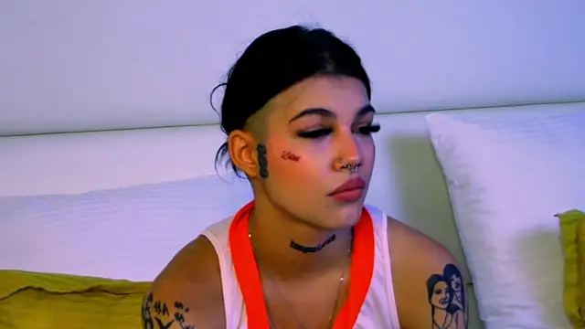 Snapshot of YasminnStorm chatting on 16, 6, 2026 YasminnStorm online show from 16, 6, 2026
