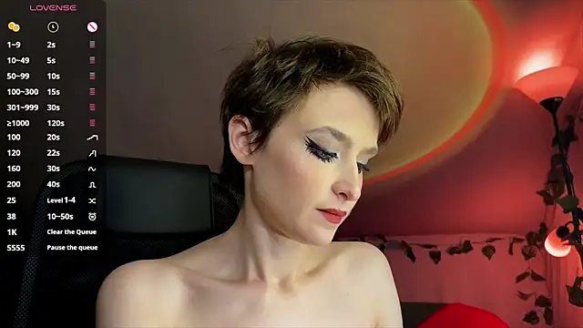 Snapshot of RebeNoir chatting on 23, 4, 2026 RebeNoir online show from 23, 4, 2026