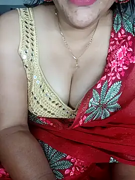 Snapshot of Riyashrma001 chatting on 7, 4, 2026 Riyashrma001 online show from 7, 4, 2026