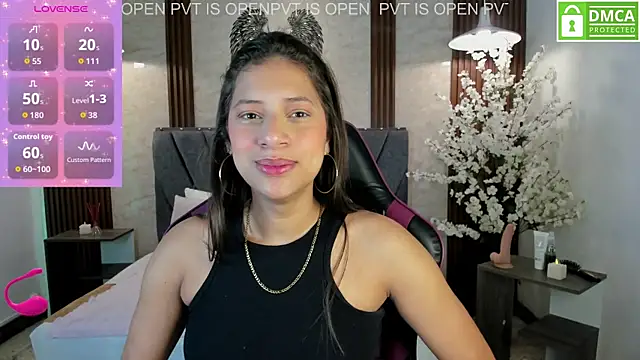 Atiena  online show from 28, 4, 2026