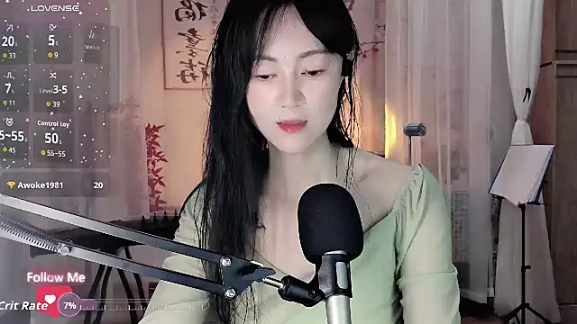 noomi-1111 online show from 26, 4, 2026