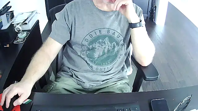 Snapshot of Shalun2000 chatting on 30, 5, 2026 Shalun2000 online show from 30, 5, 2026