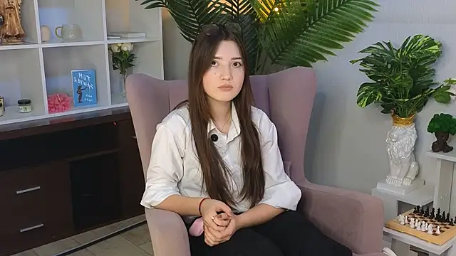 Snapshot of EricMelander chatting on 4, 4, 2026 EricMelander online show from 4, 4, 2026