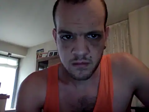 Snapshot of pig94pig chatting on 14, 4, 2026 pig94pig online show from 14, 4, 2026