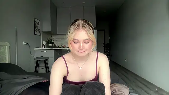 kirtova  online show from 28, 4, 2026