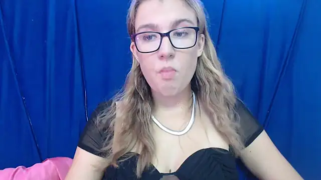 Yennyloves online show from 19, 6, 2026