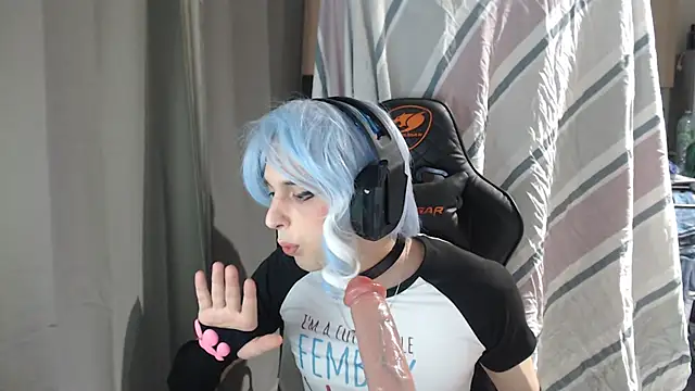 LuunaUwU online show from 3, 4, 2026