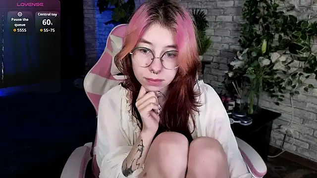 Alice Nyx online show from 30, 6, 2026