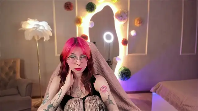 Alice Nyx online show from 8, 4, 2026