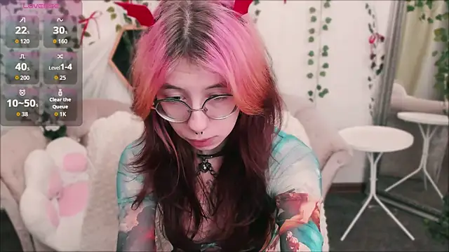 Alice Nyx online show from 13, 6, 2026