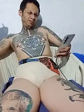 Snapshot of eroos_twink chatting on 24, 6, 2026 eroos twink online show from 24, 6, 2026