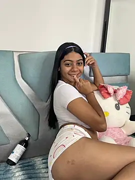 Veronica montielx online show from 7, 4, 2026