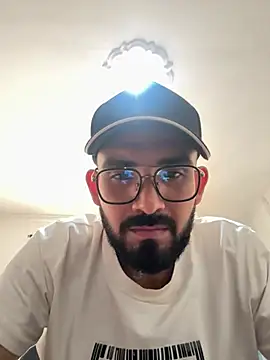 Snapshot of big_bearman chatting on 15, 6, 2026 big bearman online show from 15, 6, 2026