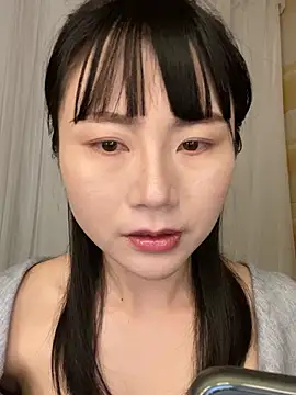 yaya0302 online show from 16, 4, 2026