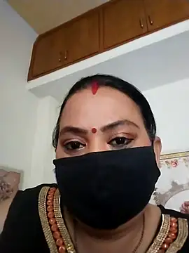 Kajal-Sharma00 online show from 18, 4, 2026