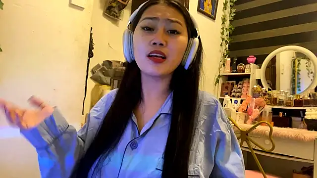 GlindaDejardin online show from 29, 4, 2026