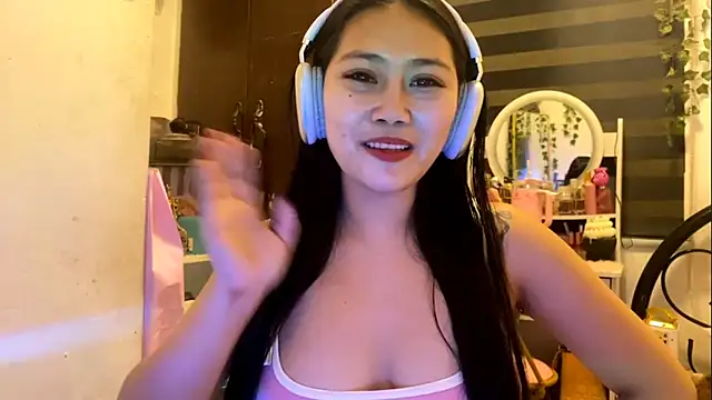 GlindaDejardin online show from 12, 5, 2026