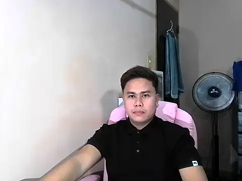 tipsy butter online show from 23, 7, 2026