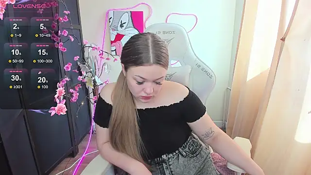 AmeliePeach online show from 5, 4, 2026