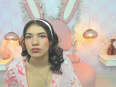 Miia Desire online show from 14, 4, 2026