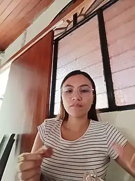 Leticia Hinkley  online show from 14, 5, 2026