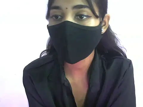 Shanaya xo online show from 8, 7, 2026
