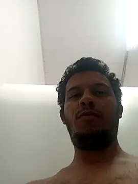 Snapshot of alberto_marques chatting on 19, 5, 2026 alberto marques online show from 19, 5, 2026