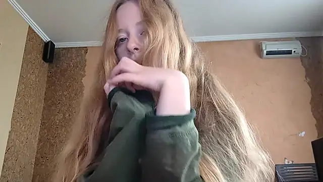 KateVibe 01 online show from 14, 6, 2026