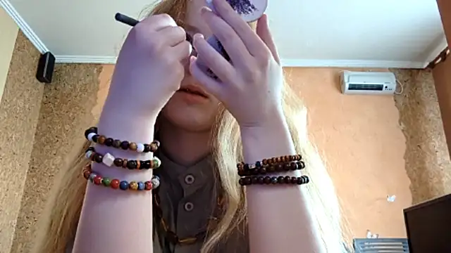 KateVibe 01 online show from 30, 4, 2026