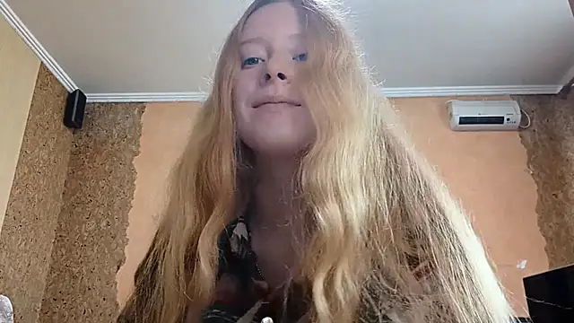 KateVibe 01 online show from 9, 6, 2026
