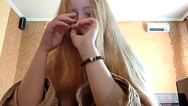 KateVibe 01 online show from 21, 4, 2026