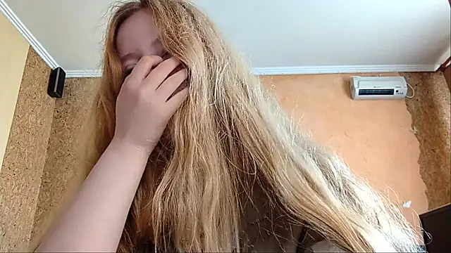 KateVibe 01 online show from 3, 6, 2026