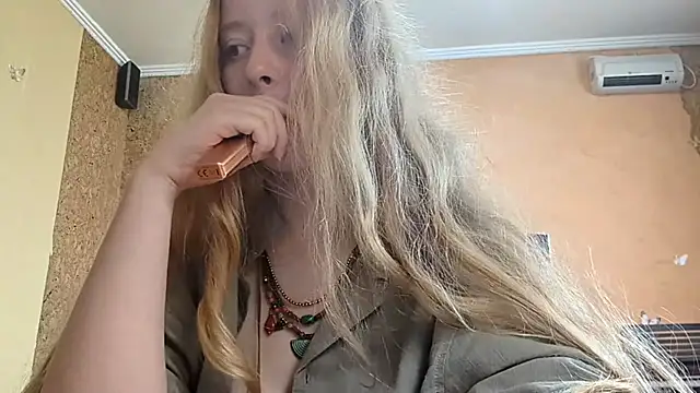 KateVibe 01 online show from 17, 6, 2026