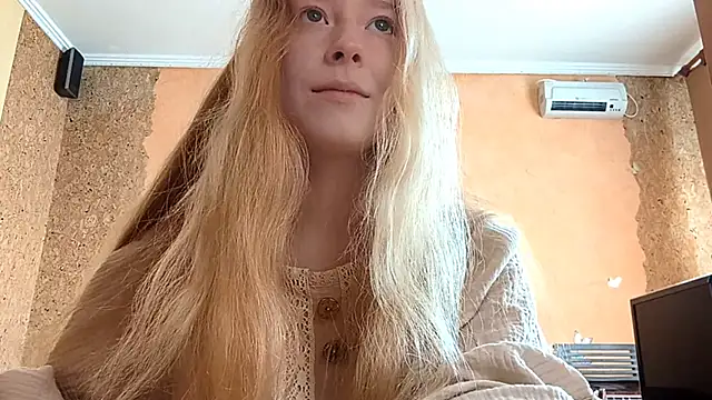 KateVibe 01 online show from 13, 5, 2026