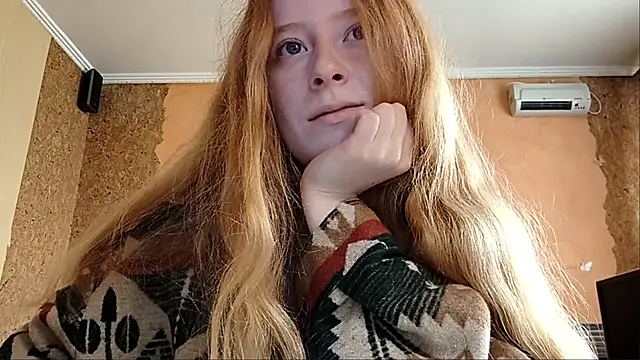 KateVibe 01 online show from 29, 5, 2026
