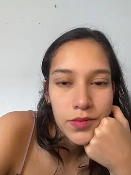 RAMONA and ROGER online show from 8, 4, 2026