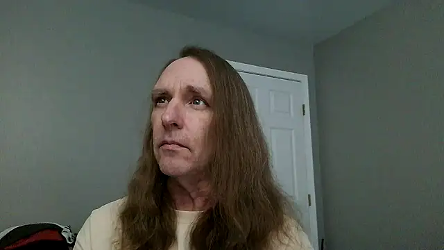 Magnus Luv online show from 6, 6, 2026