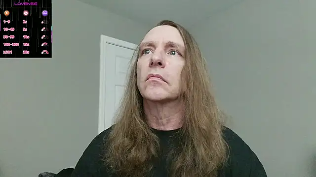 Magnus Luv online show from 4, 7, 2026