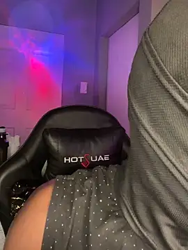 DARK GOLD DICK online show from 19, 4, 2026