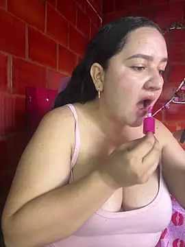 Snapshot of Fresita-12 chatting on 27, 5, 2026 Fresita-12 online show from 27, 5, 2026
